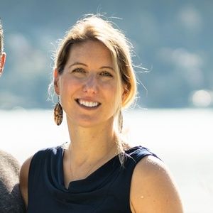 Meet your Posher, Elena